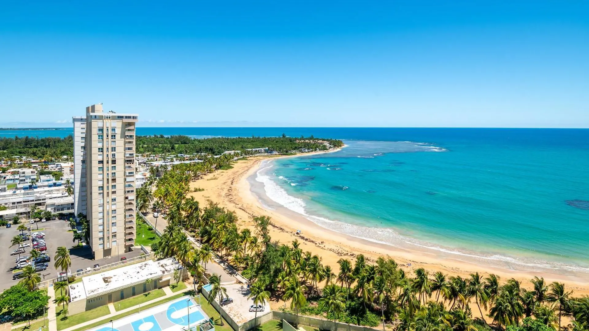 Sea La Vie Beachfront Condo With Dreaming View 卢基约 波多黎各